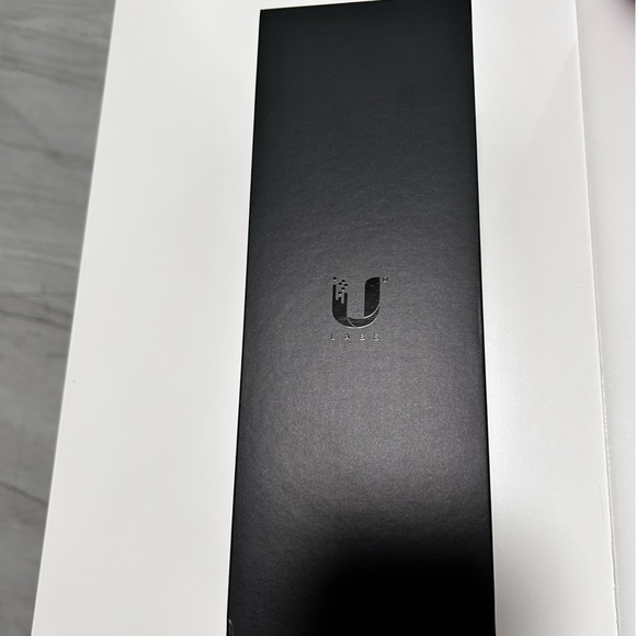 AmpliFi HD WiFi MeshPoint - Picture 2 of 5